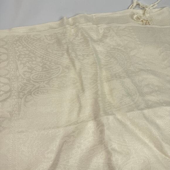 Two Pashmina Scarfs Red & Cream - Picture 8 of 9